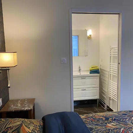 Apartment Equipe Avec Balcon Au Coeur De - Proche Thermes Et Commerces - Fr-1-489-362 Vichy