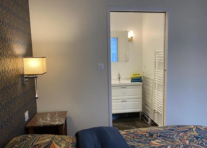 Apartment Equipe Avec Balcon Au Coeur De - Proche Thermes Et Commerces - Fr-1-489-362 Vichy